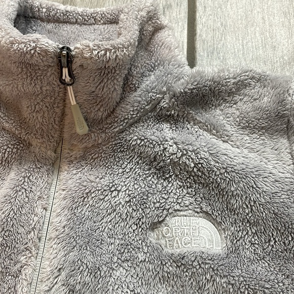 The North Face Sherpa Fuzzy Zip Up - Picture 2 of 6